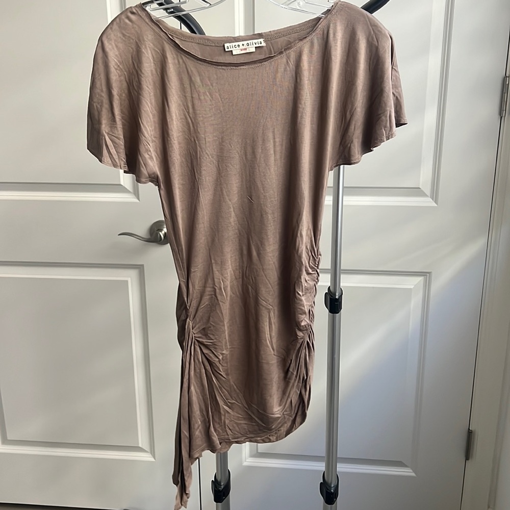 Alice olivia top